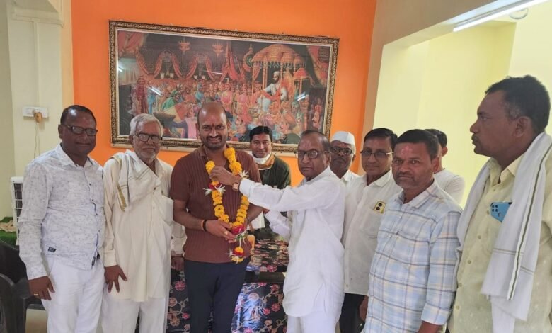 गजानन कावरखे पाटील यांचा नागरी सत्कार